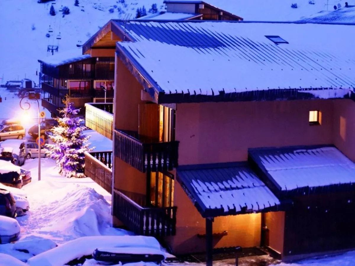 Apartment Studio Cabine 4 Pers Au Pied Des Pistes Avec Parking - Auris En Oisans - Fr-1-297-62